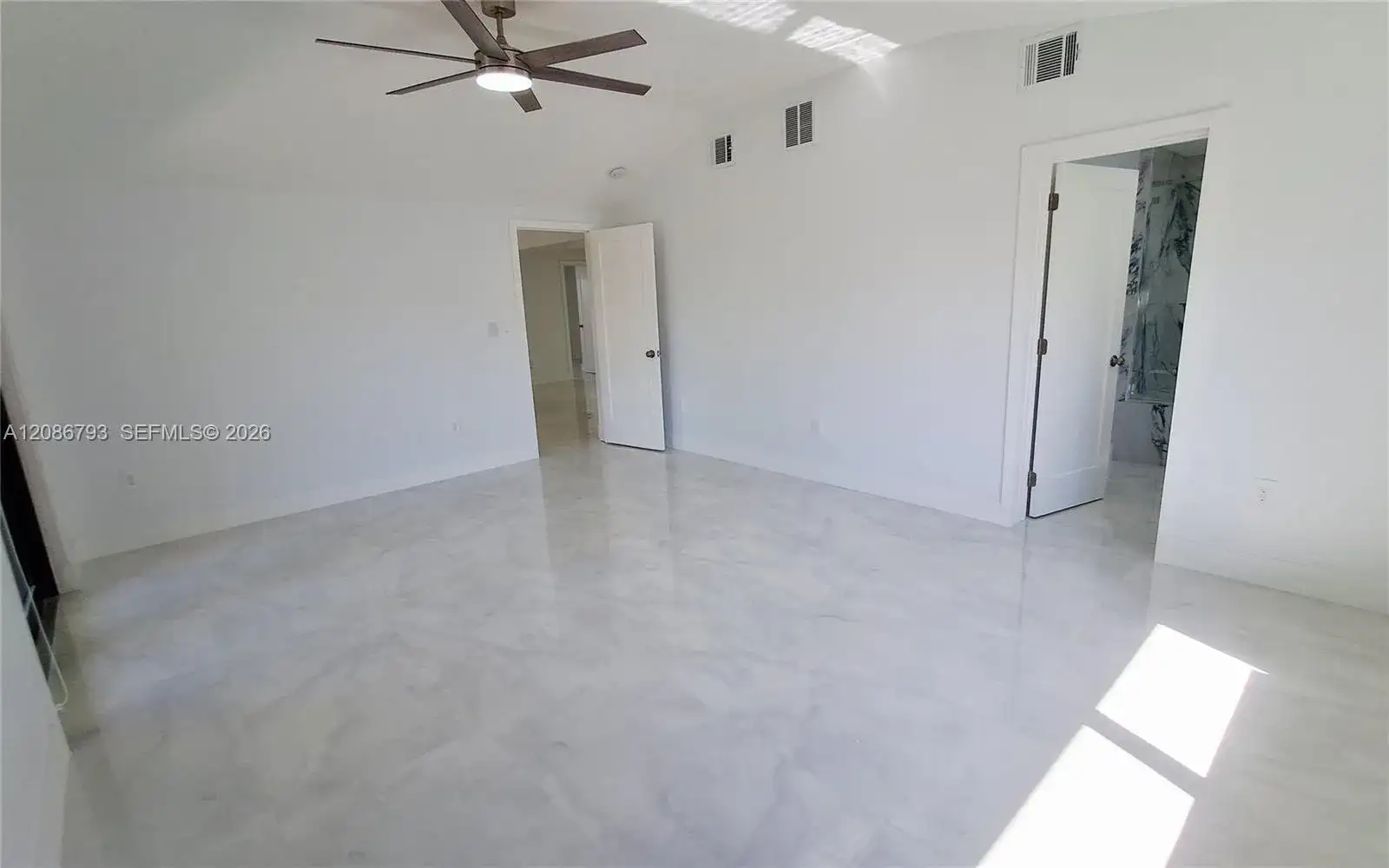 216 Shadow Way, Miami Springs FL 33166 photo 4