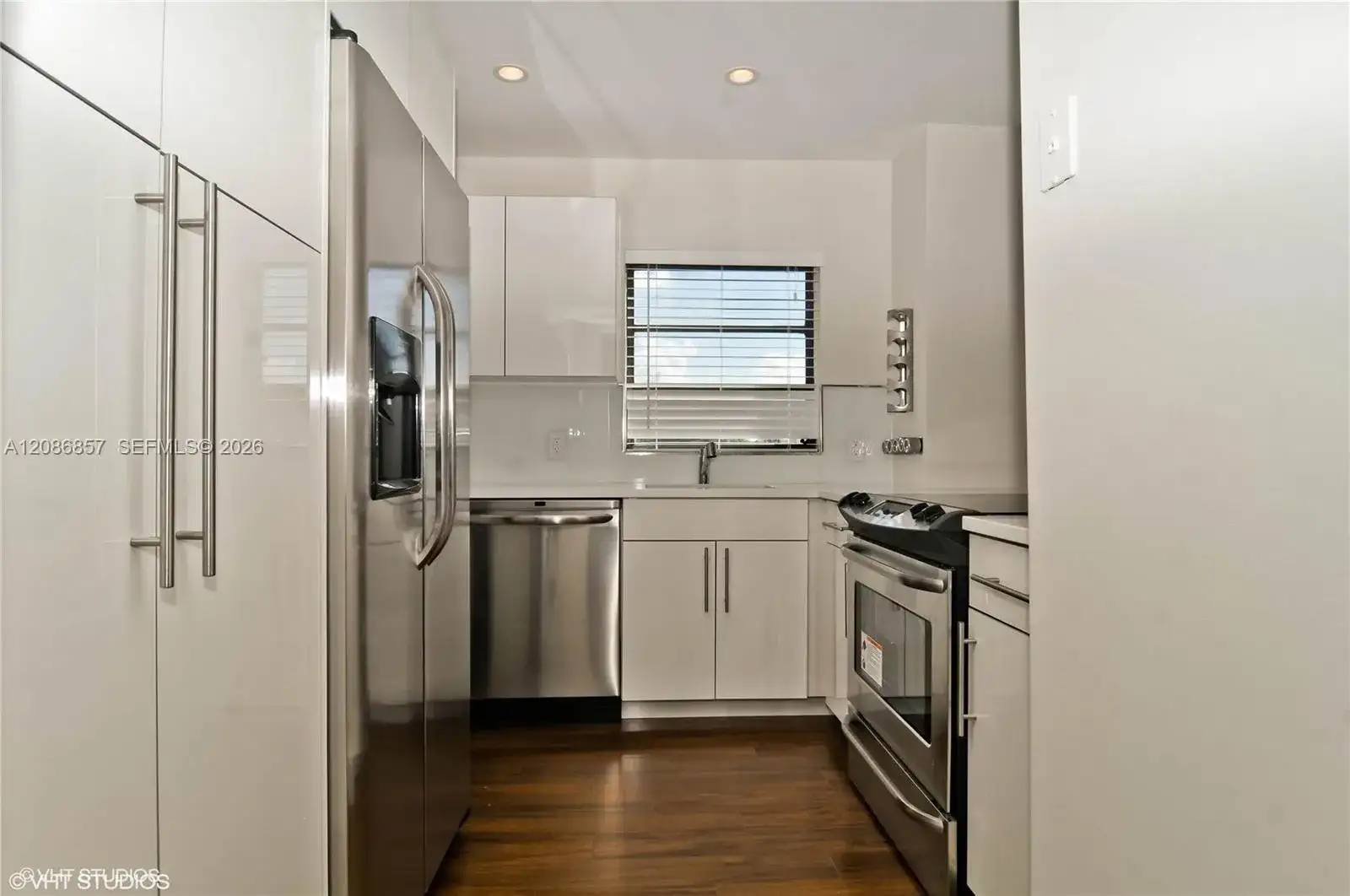1617 Jefferson Ave # 404, Miami Beach FL 33139 photo 2