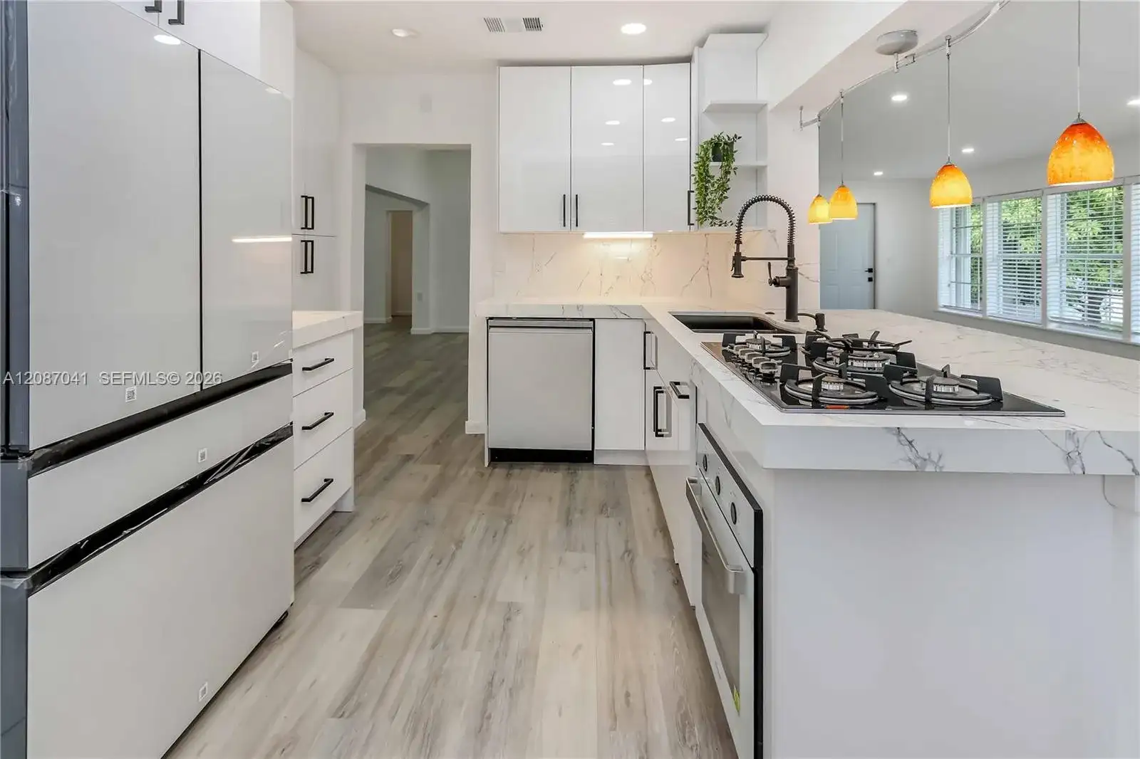 1516 Jefferson St, Hollywood FL 33020 photo 3