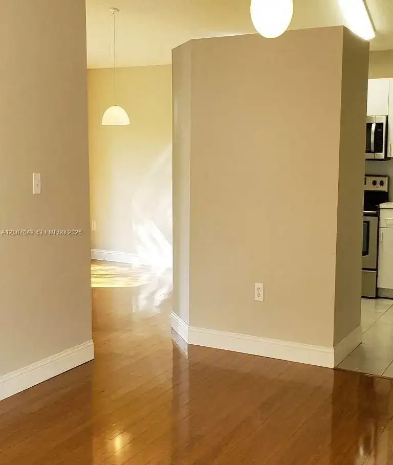 17655 SW 146th Ct, Miami FL 33177 photo 2