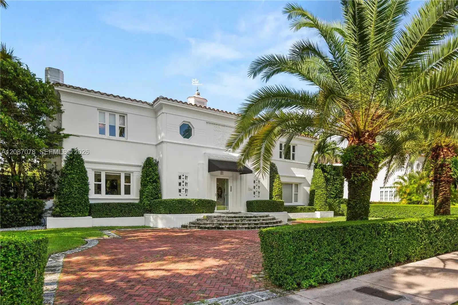 1261 N Greenway Dr, Coral Gables FL 33134 photo 3