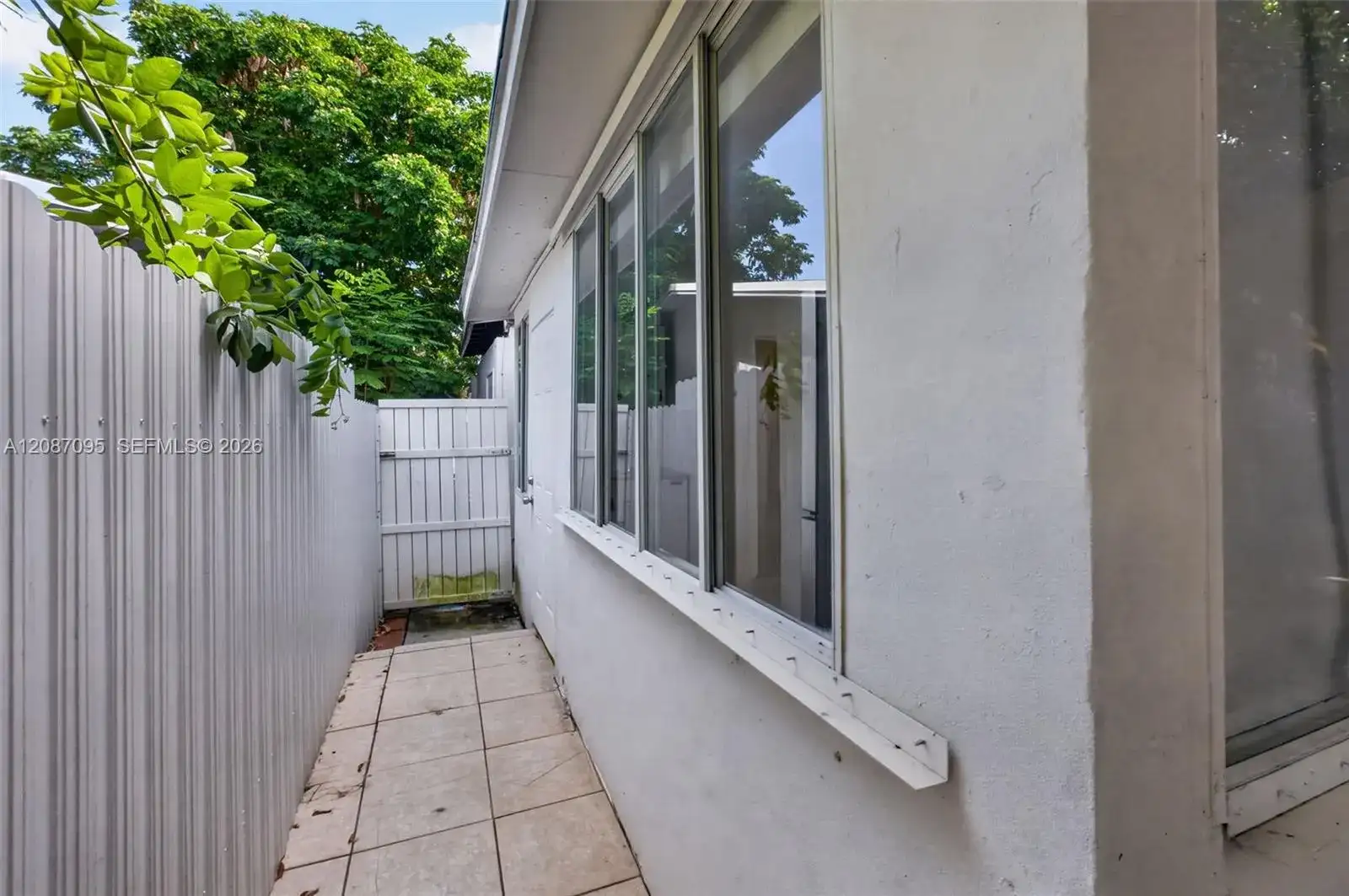 1055 SW 12th St # 1, Miami FL 33129 photo 2