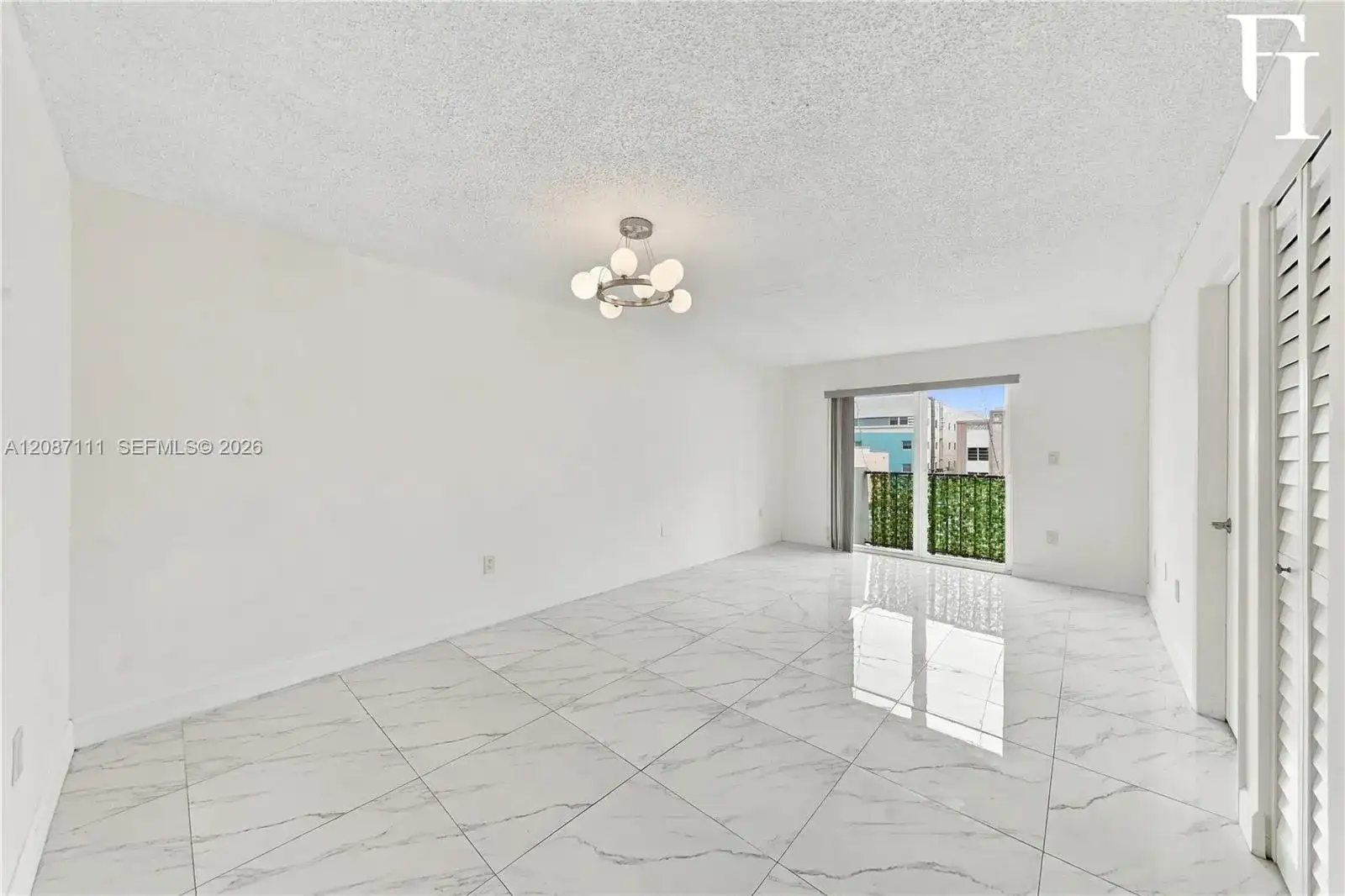 6965 Harding Ave # 406, Miami Beach FL 33141 photo 2