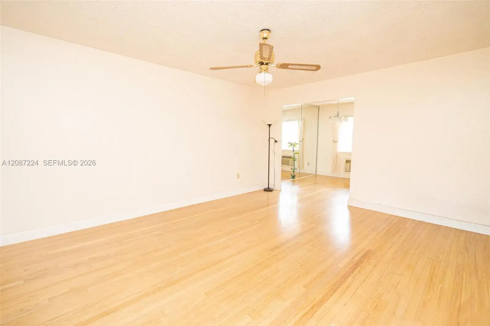 637 SW 11th St # 6W, Miami FL 33129 photo 3