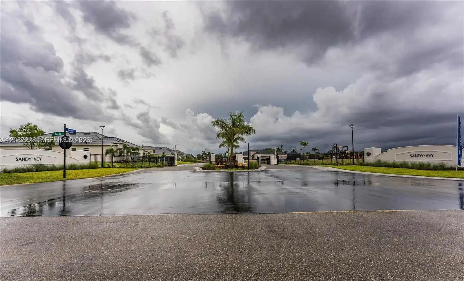 15701 Raveneli Ct, Fort Myers FL 33908 photo 5