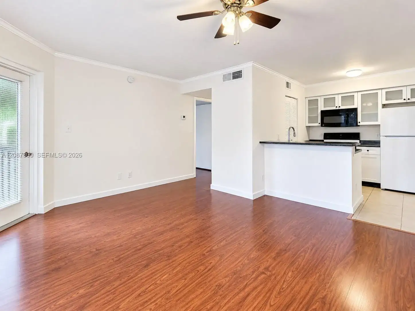 550 S Park Rd # 8, Hollywood FL 33021 photo 4