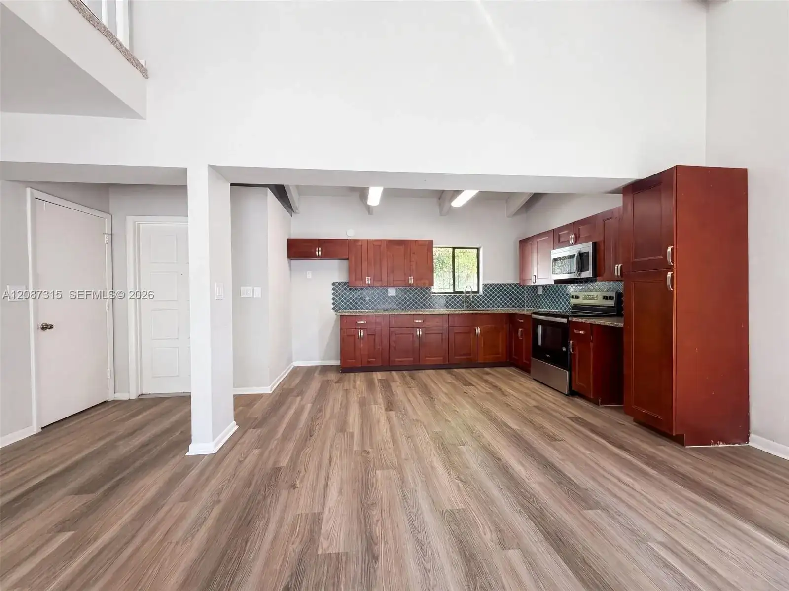 2496 Douglas Ave, Delray Beach FL 33444 photo 2