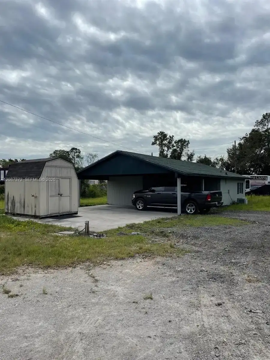 600 Ring Rd, Orlando FL 32811 photo 4