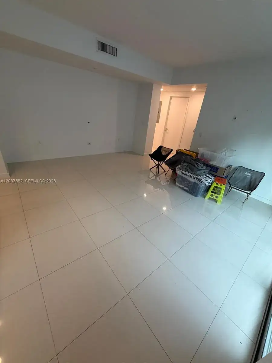 7875 NW 107th Ave # 215, Doral FL 33178 photo 5