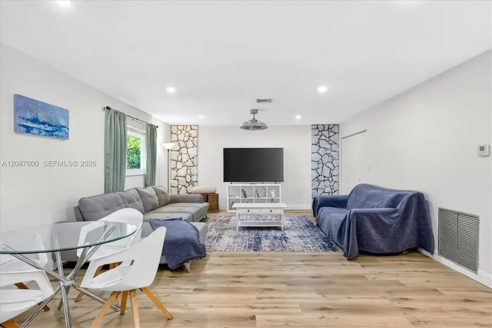 3211 Calle Largo Dr, Hollywood FL 33021 photo 4