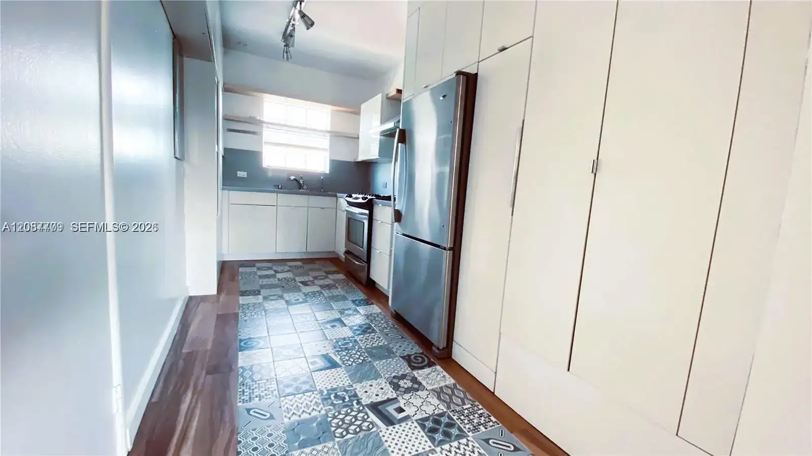 8620 Byron Ave # 86208A, Miami Beach FL 33141 photo 3