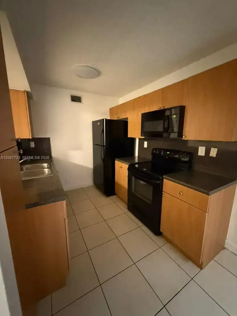 4746 NW 97th Pl # 216, Doral FL 33178 photo 4