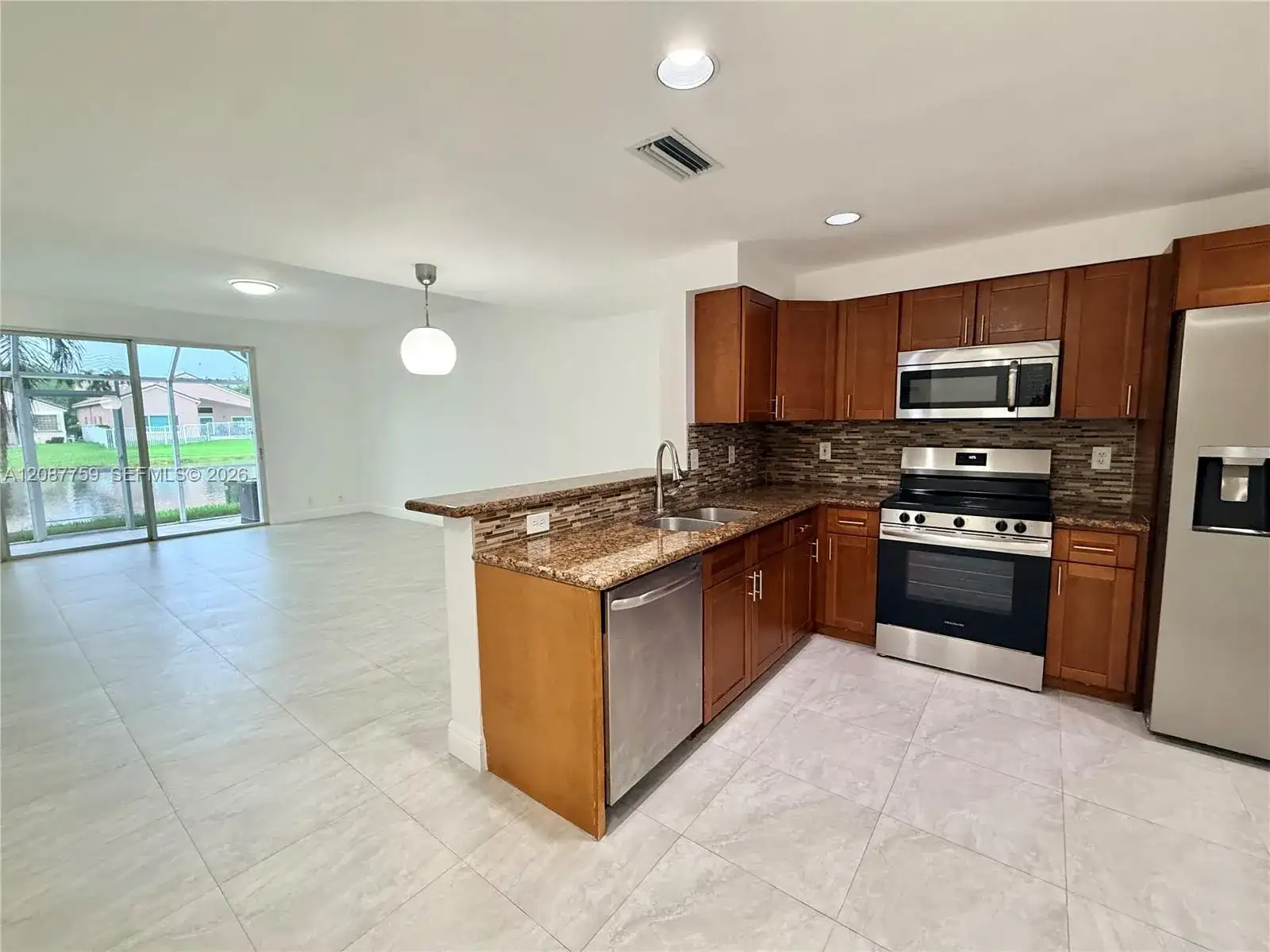 1249 Presidio Dr # 42, Weston FL 33327 photo 2