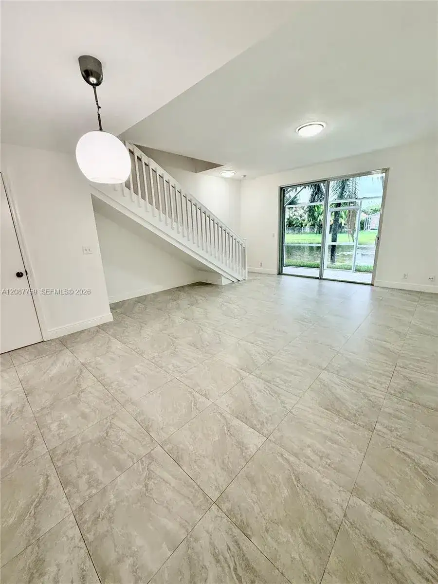 1249 Presidio Dr # 42, Weston FL 33327 photo 4