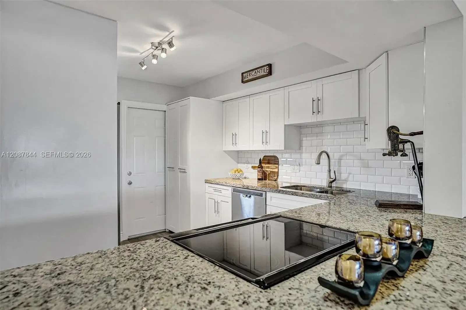 3111 NE 51st St # 305C, Fort Lauderdale FL 33308 photo 5