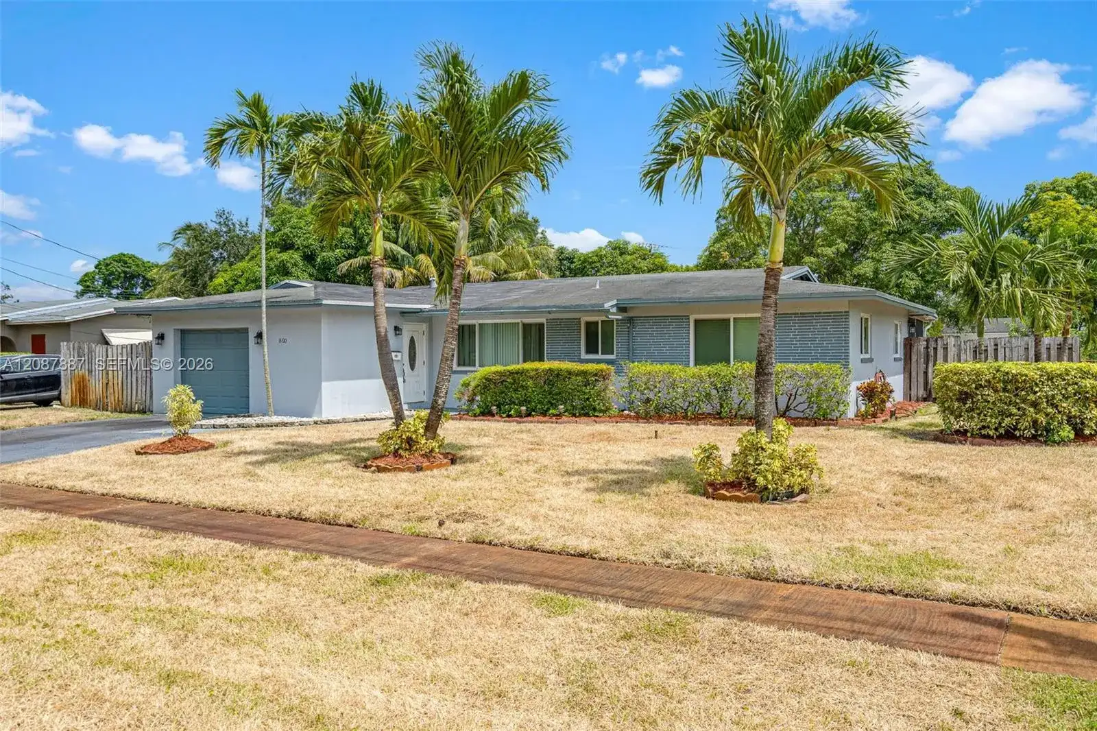 800 NW 48th Ter, Plantation FL 33317 photo 3