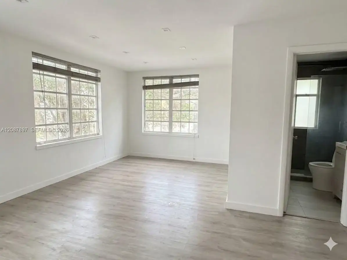 932 7th St # 932D, Miami Beach FL 33139 photo 3