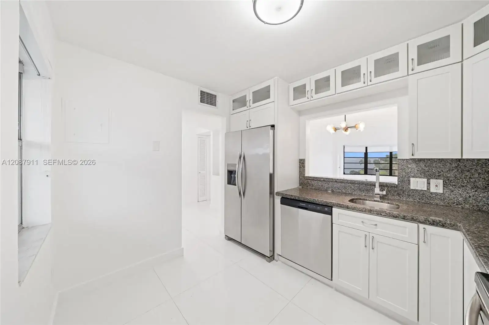 18900 NE 14th Ave # D308, Miami FL 33179 photo 5