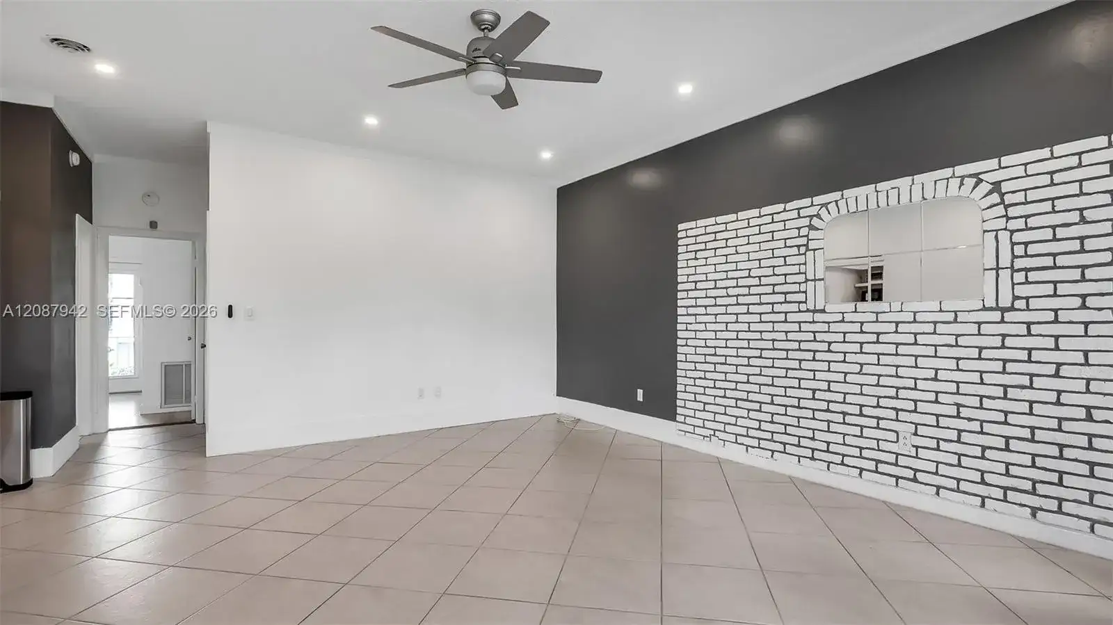 733 NW 30th Ct # 6, Wilton Manors FL 33311 photo 2