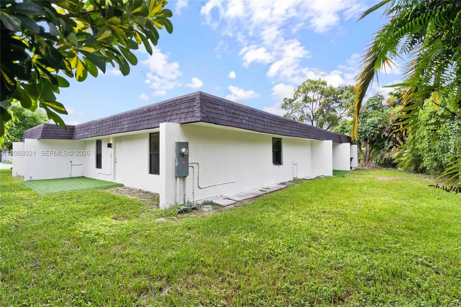 4705 Bayberry Ln, Tamarac FL 33319 photo 5
