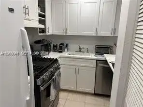 1205 Mariposa Ave # 212, Coral Gables FL 33146 photo 4