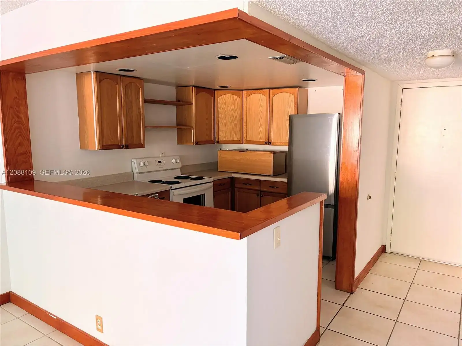 20860 San Simeon Way # 6, Miami FL 33179 photo 5