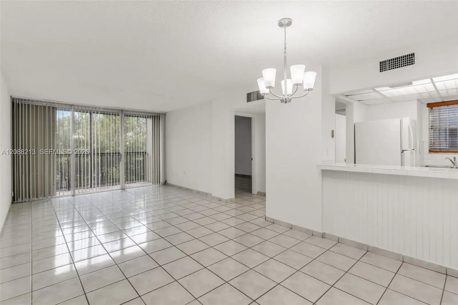 210 Fontainebleau Blvd # 410, Miami FL 33172 photo 4