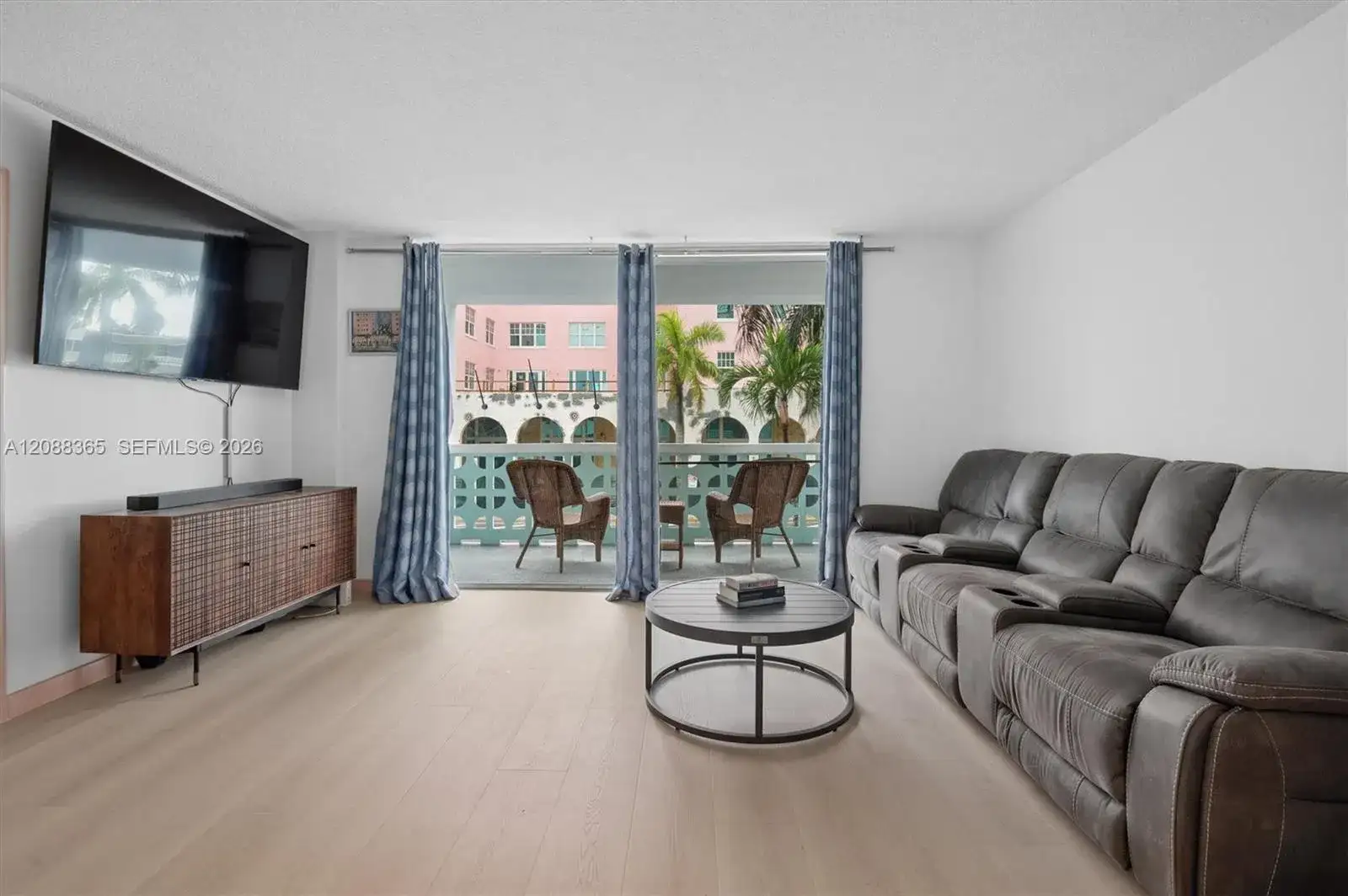 1 N Golfview Rd # 201, Lake Worth FL 33460 photo 3