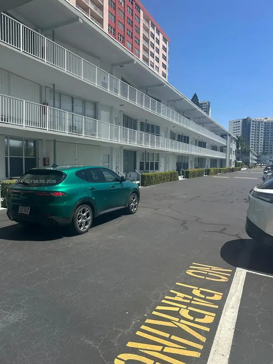3177 S Ocean Dr # 122, Hallandale Beach FL 33009 photo 3