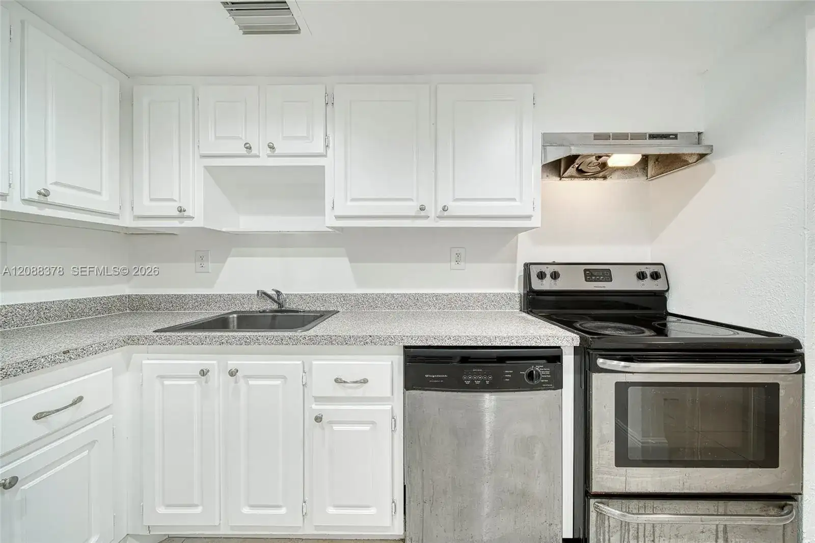 1805 Sans Souci Blvd # 122, North Miami FL 33181 photo 3