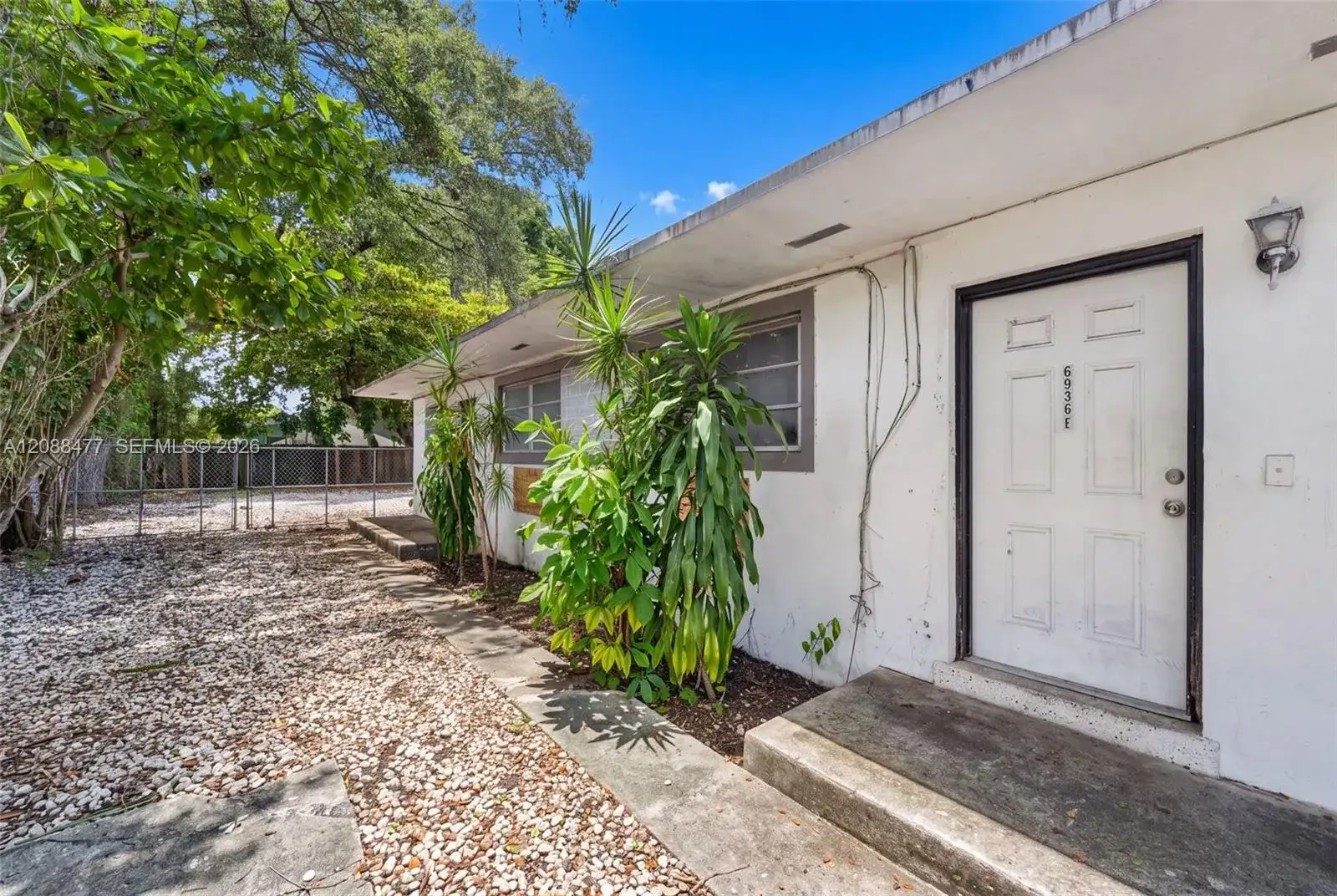 6936 NW 3rd Ave, Miami FL 33150 photo 3