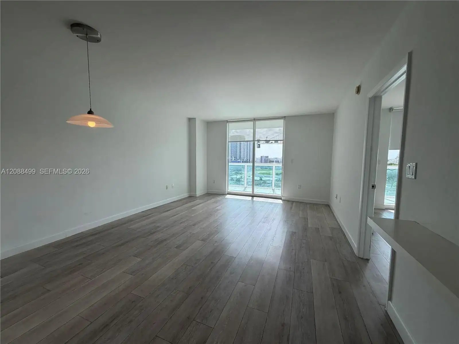 1800 N Bayshore Dr # 1608, Miami FL 33132 photo 3