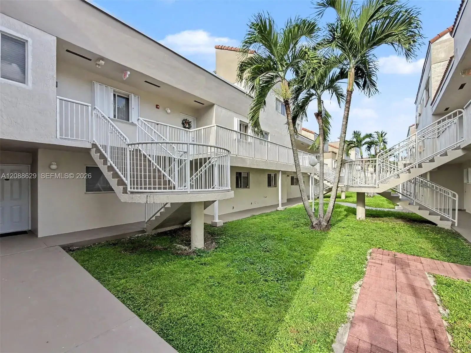 14901 SW 80th St # 115, Miami FL 33193 photo 2