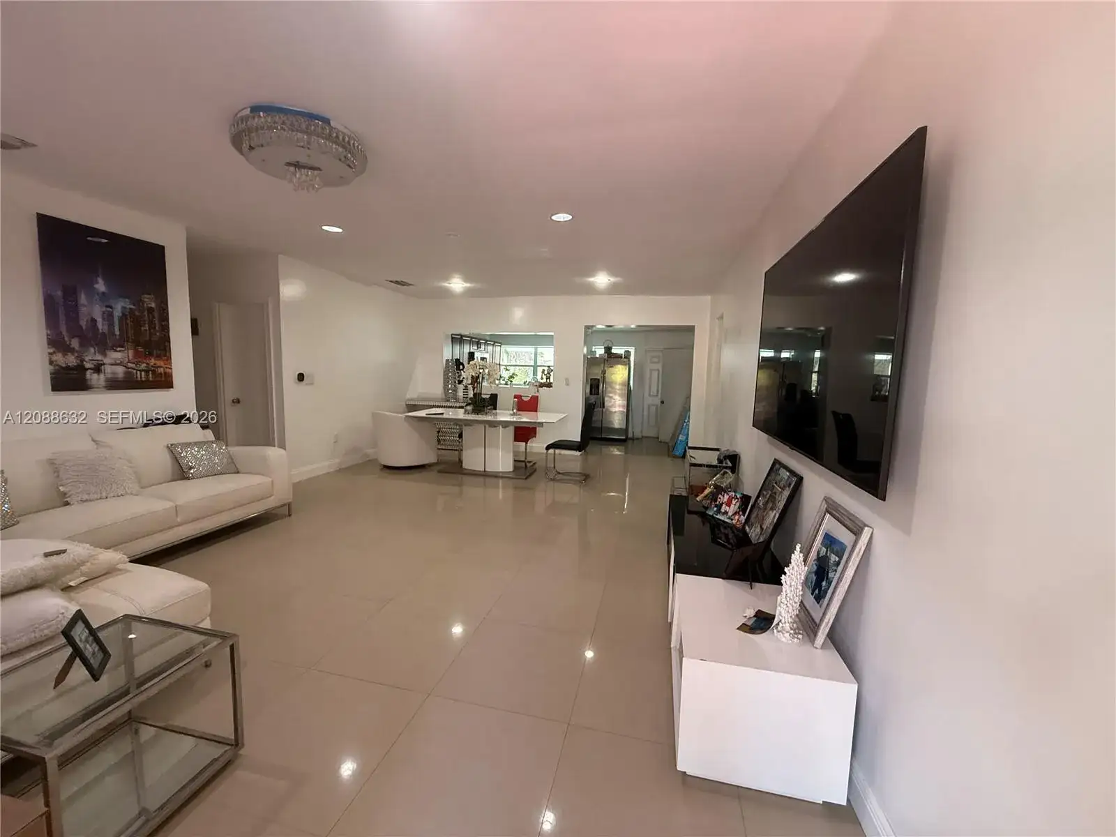 16030 Miami Dr, North Miami Beach FL 33162 photo 3