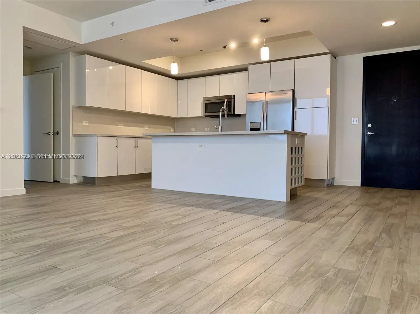 999 SW 1st Ave # 3206, Miami FL 33130 photo 4