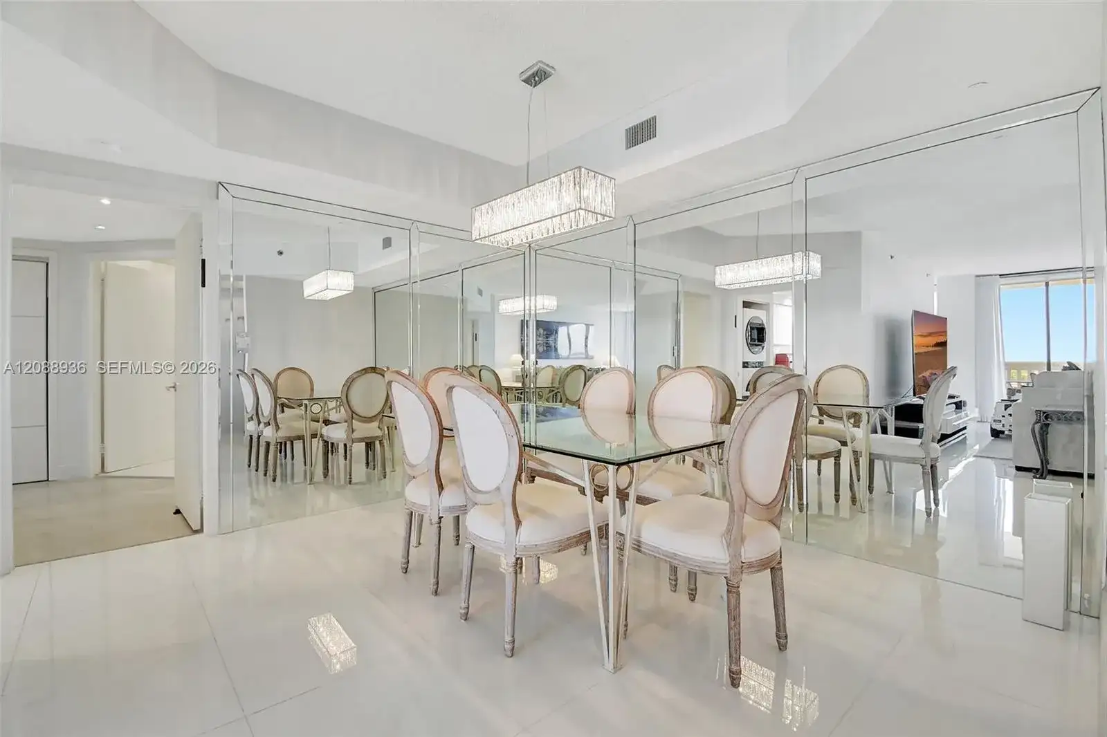 2000 Island Blvd # 808, Aventura FL 33160 photo 2