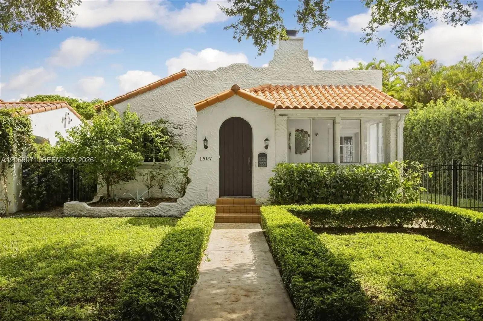 1507 Columbus Blvd, Coral Gables FL 33134 photo 2