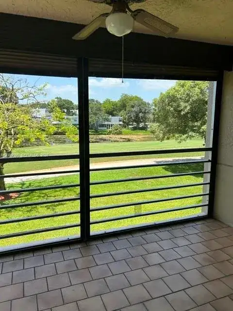 1811 Sabal Palm Dr # 204, Davie FL 33324 photo 4