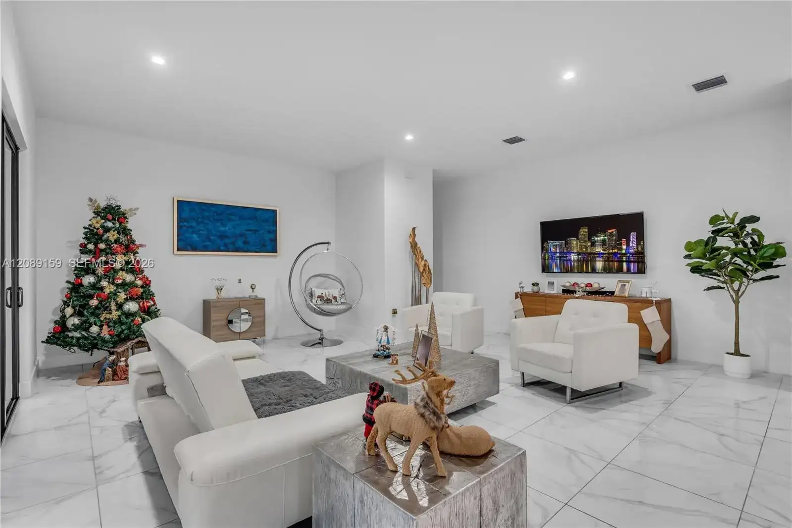 4363 NW 81st Ave, Doral FL 33166 photo 3