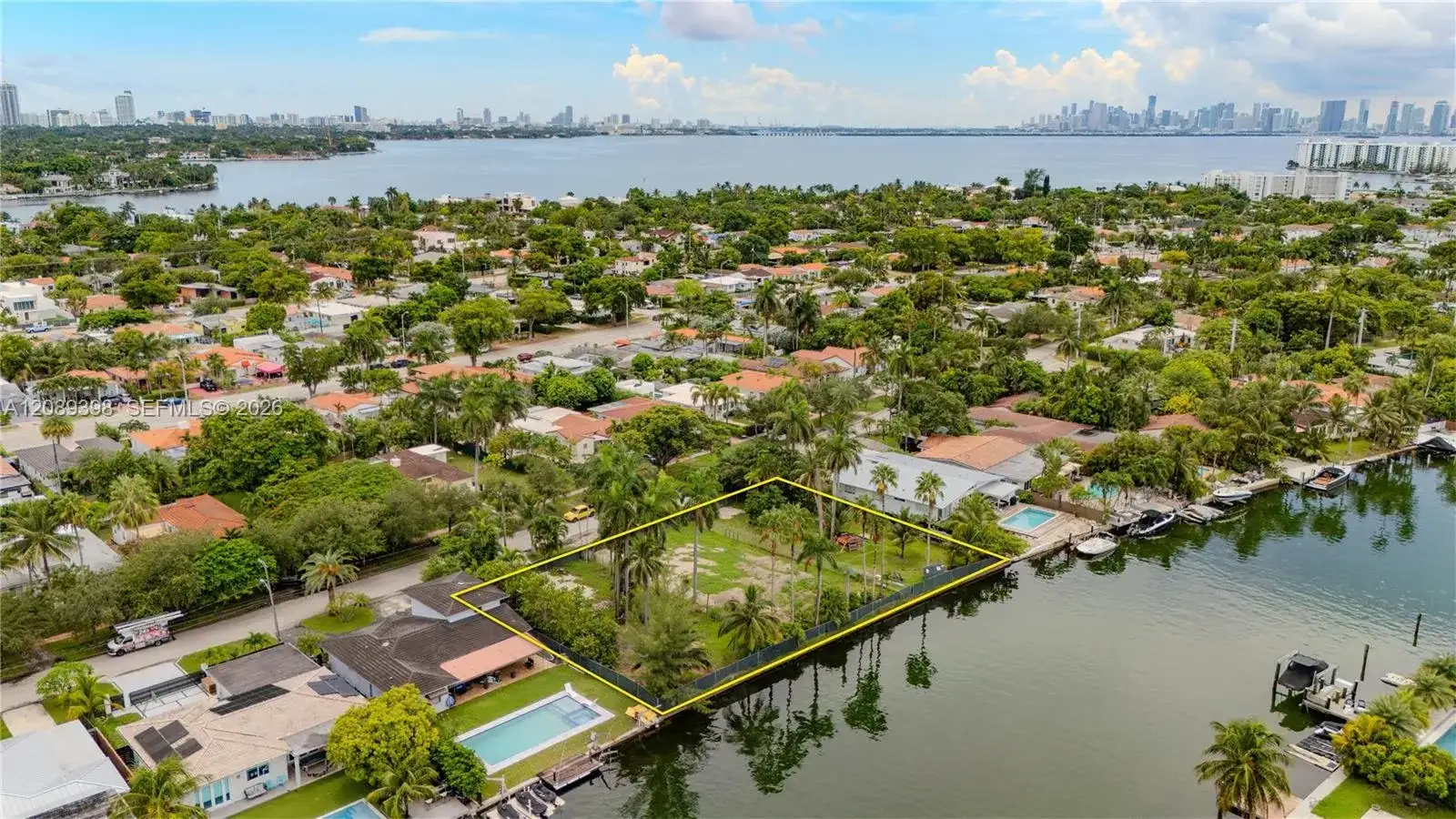 1415 Marseille Dr, Miami Beach FL 33141 photo 5