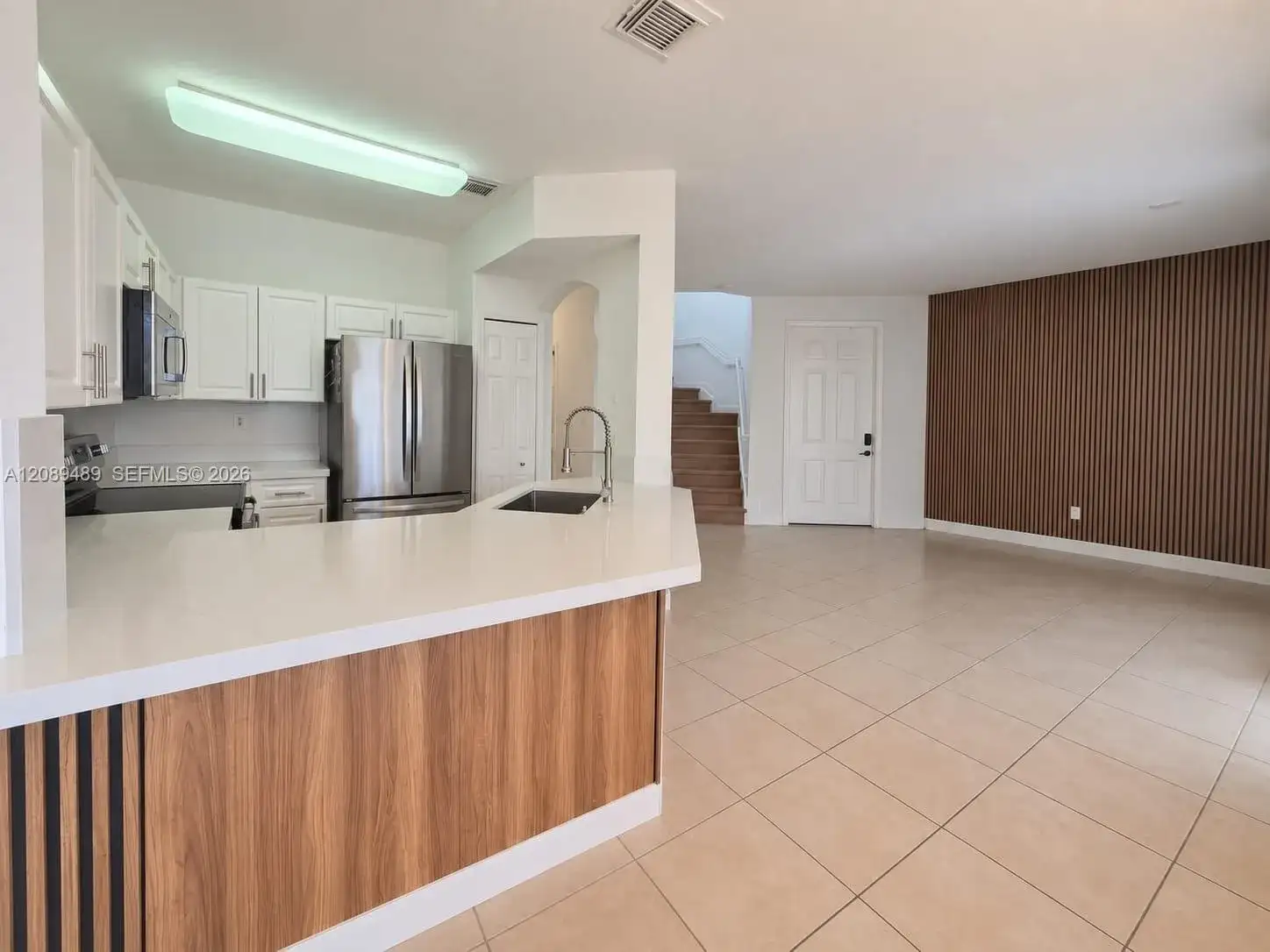 7800 NW 116th Pl, Doral FL 33178 photo 4