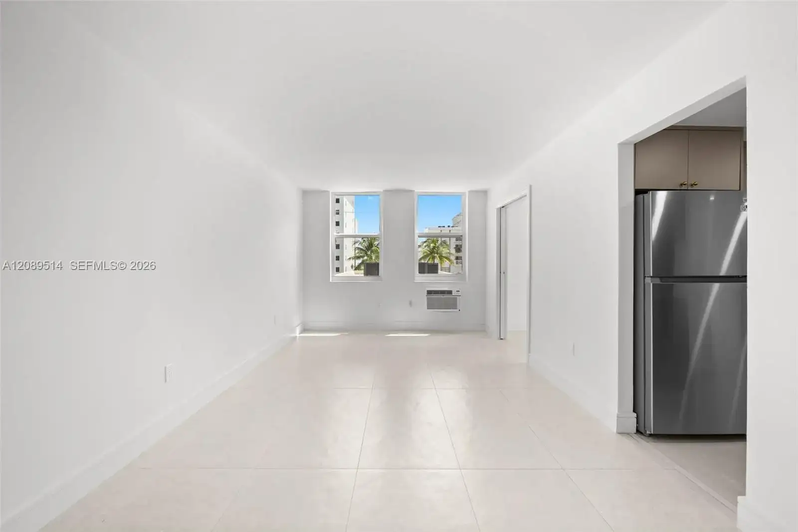 335 Collins Ave # 407, Miami Beach FL 33139 photo 4