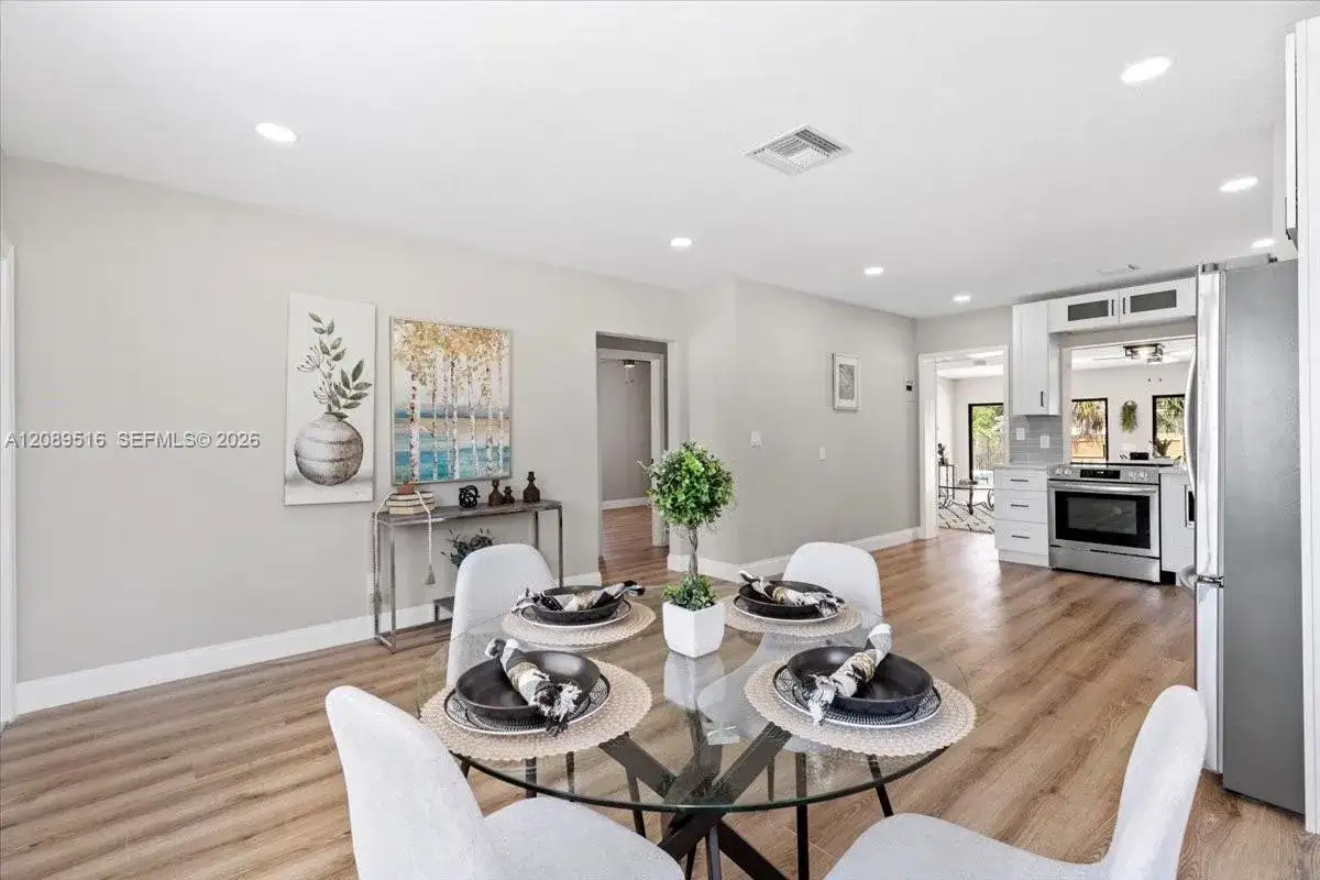 1227 N Ocean Breeze, Lake Worth FL 33460 photo 4