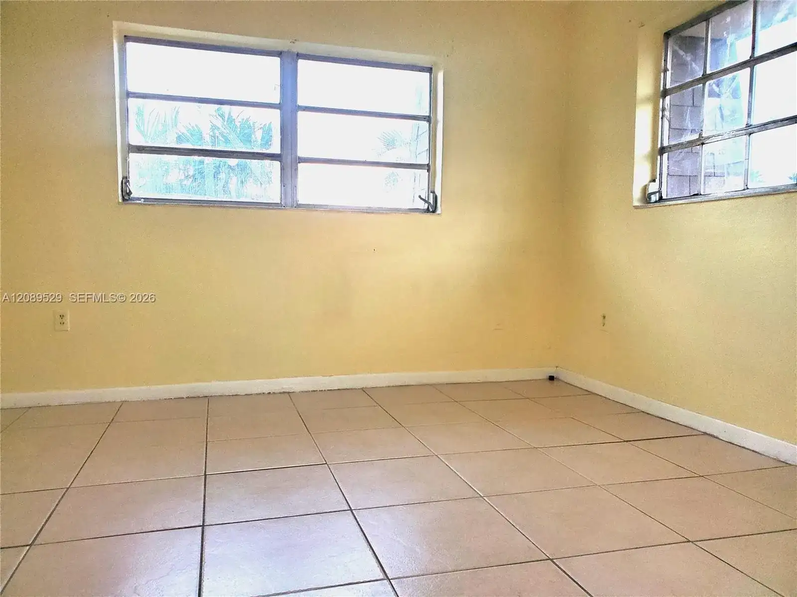 10904 SW 2nd St # 1R, Sweetwater FL 33174 photo 4