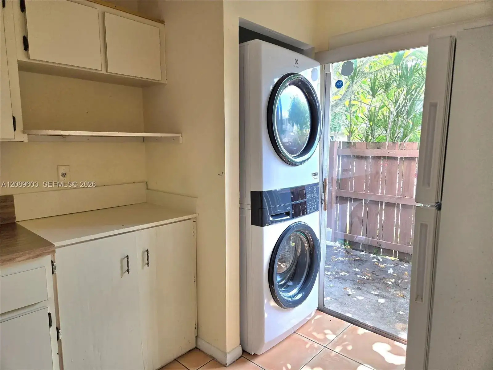842 Banks # 842, Coconut Creek FL 33063 photo 3