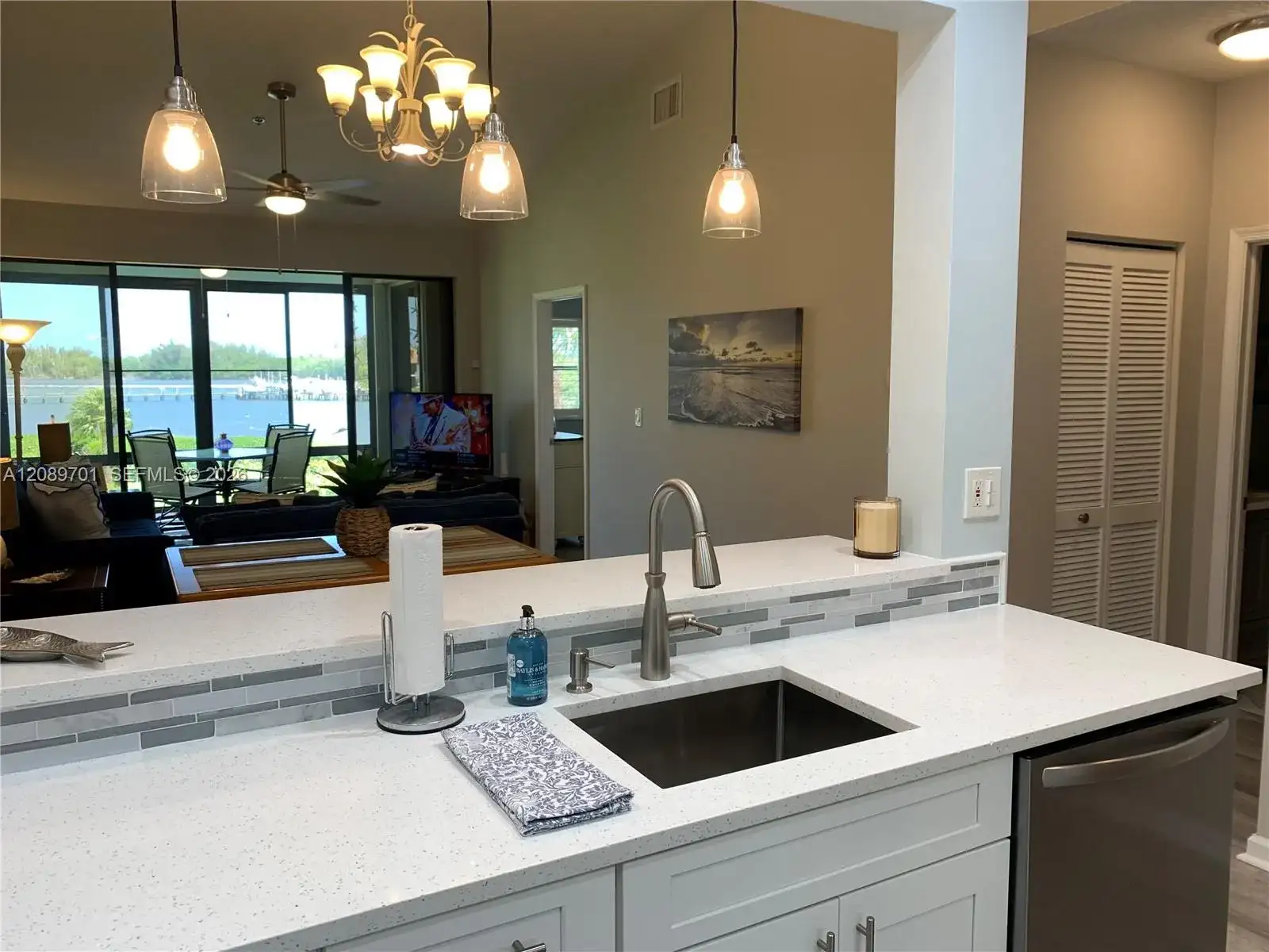 6082 SE Landing Way # 10, Stuart FL 34997 photo 4
