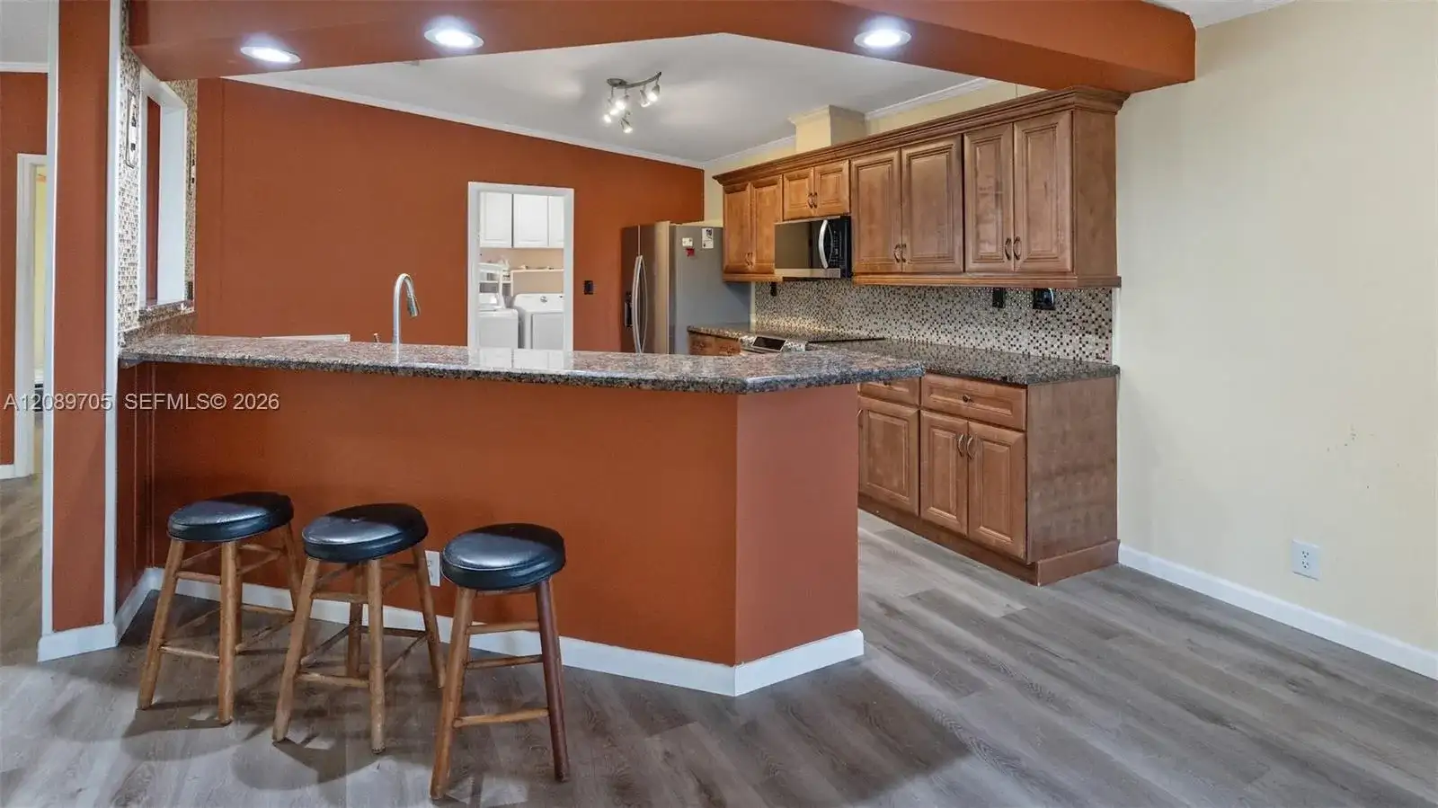 6515 Colonial Dr, Margate FL 33063 photo 2