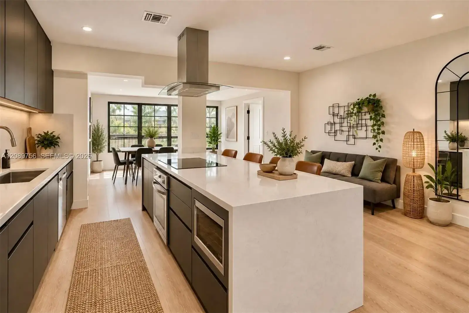 1760 NE 13th St, Fort Lauderdale FL 33304 photo 4