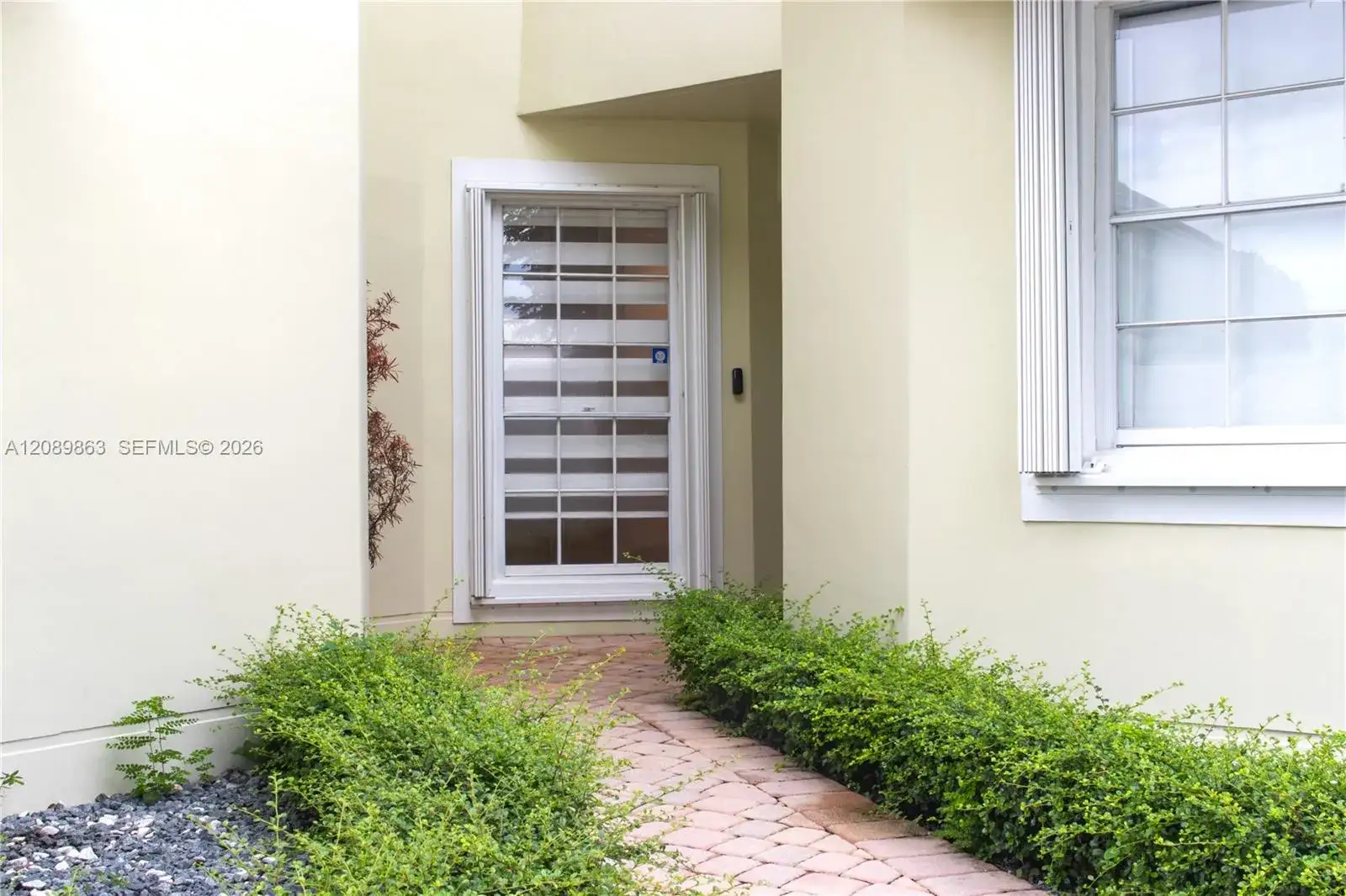 4759 NW 98th Pl, Doral FL 33178 photo 3