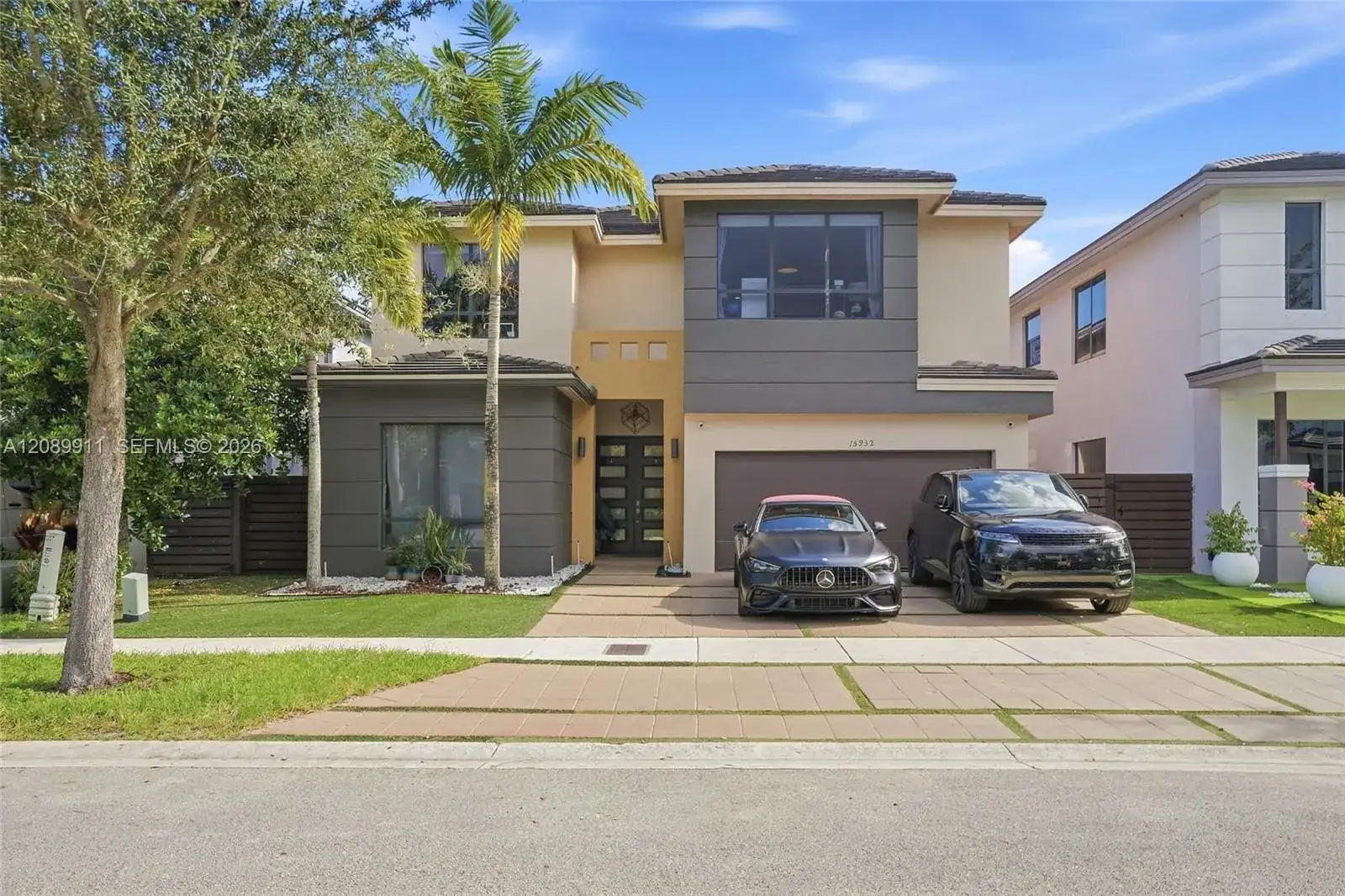 15932 SW 136th Way, Miami FL 33196 photo 3